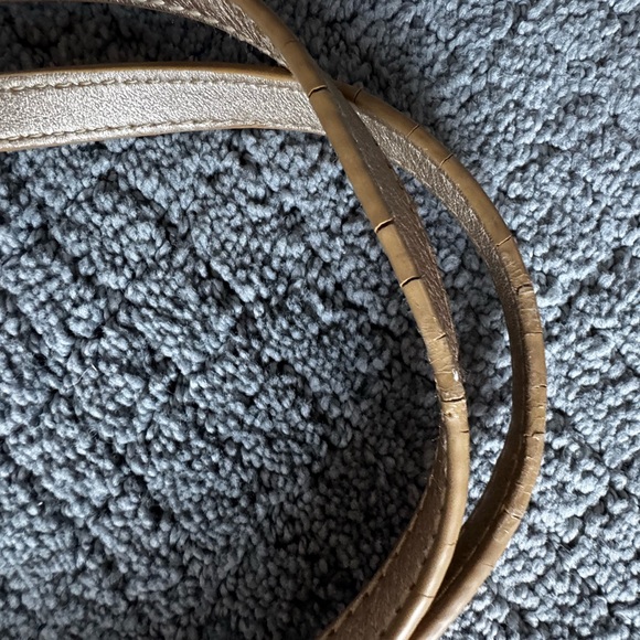 Lilly Pulitzer Mizner Gold Tote Bag - Picture 6 of 6